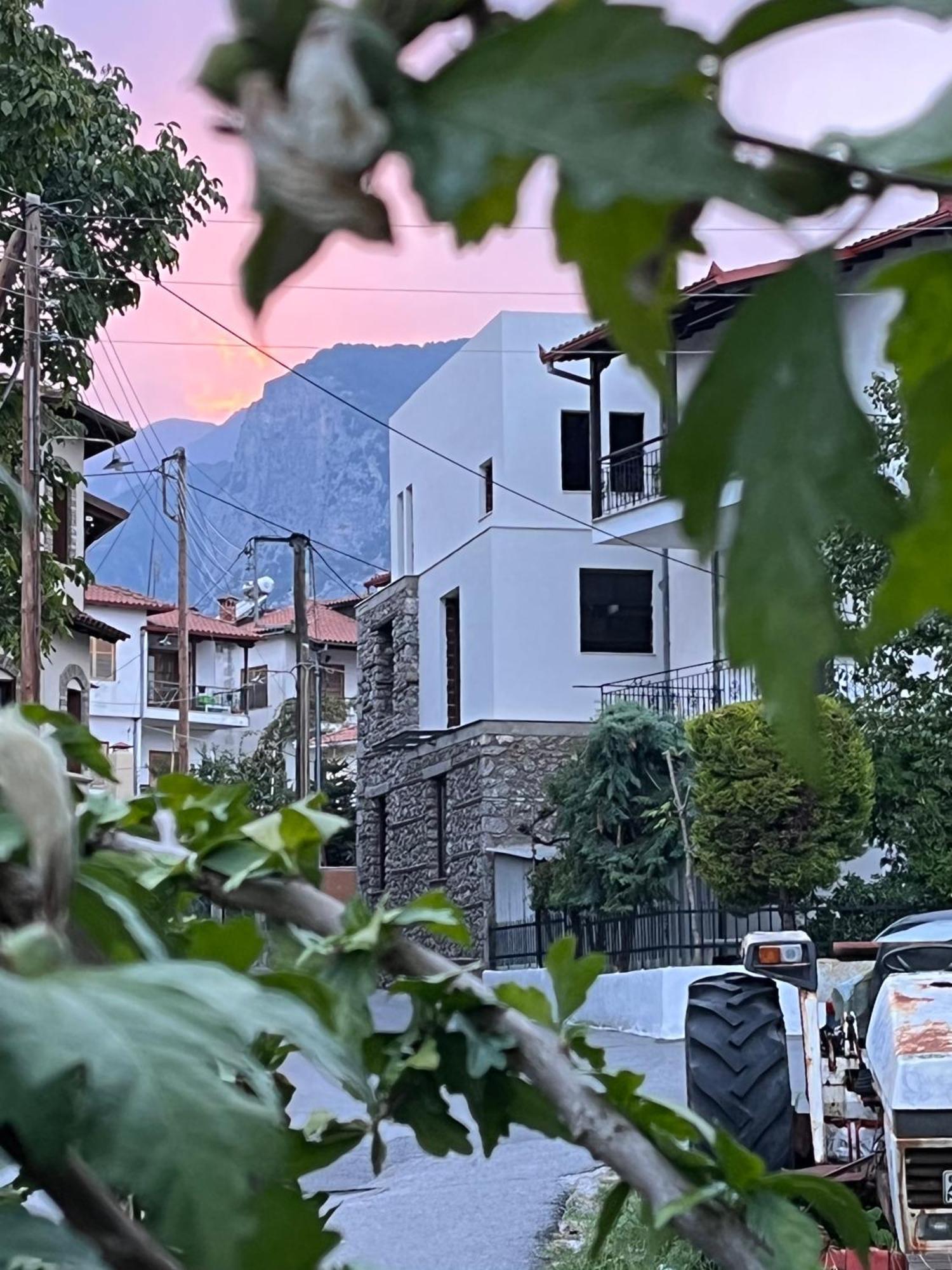 Olympus Stone Lodge Litochoro Exterior photo